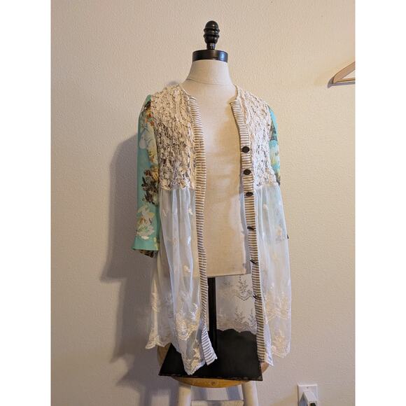 gimmicks by bke lace patchwork button up cardigan size S quarter sleeve - Picture 7 of 7
